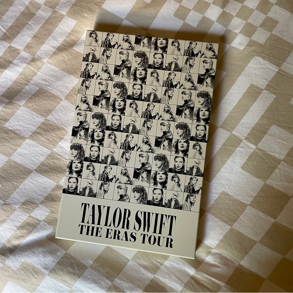 Taylor Swift Accessories - Taylor Swift Eras Tour VIP Box